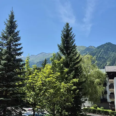 Tudor * كابرون