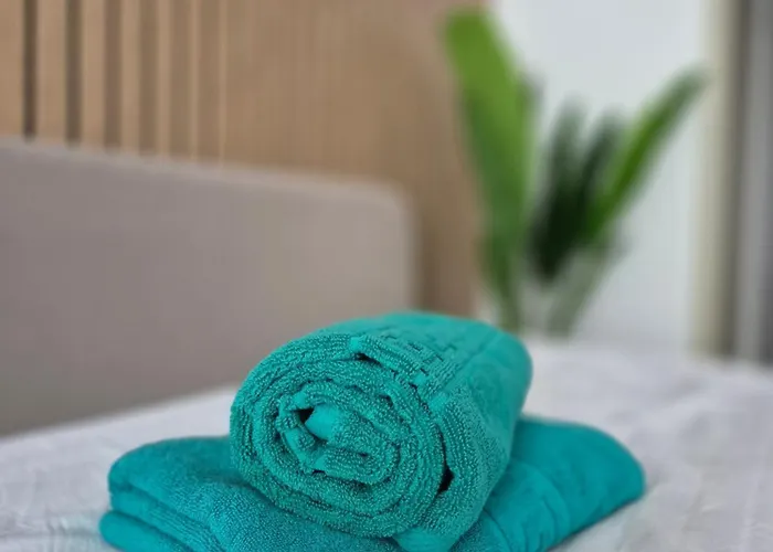 Tudor شقة كابرون